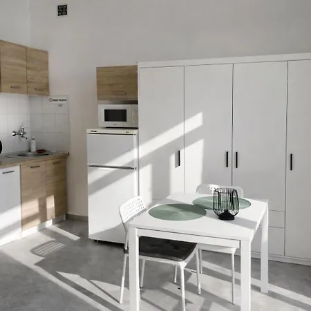 Sloneczny Na Zoliborzu Dla 2 Osob Przy Arkadii * Warsaw