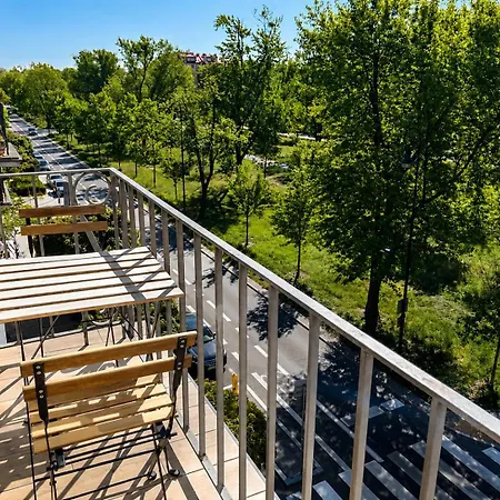 Zoliborz Avenue Sunny With Balcony ורשה
