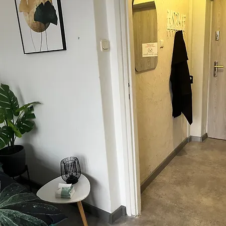 Apartman Sloneczny Na Zoliborzu Dla 2 Osob Przy Arkadii Varsó
